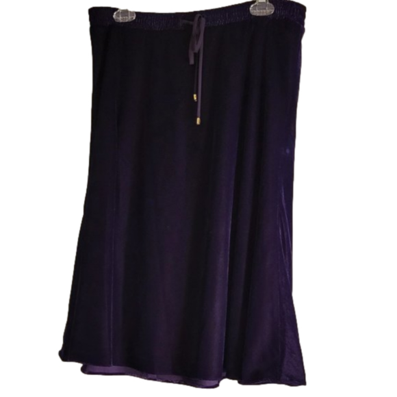 Polo Ralph Lauren Dresses & Skirts - POLO Ralph Lauren Purple Velvet Midi Skirt A Line- Size Medium-NWOT